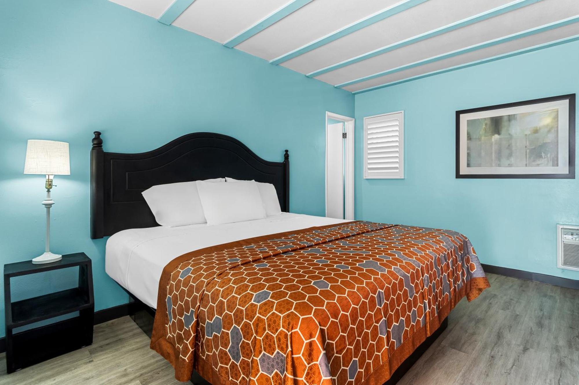 Rodeway Inn & Suites North Hollywood Burbank Airport - Universal Area Los Angeles Luaran gambar