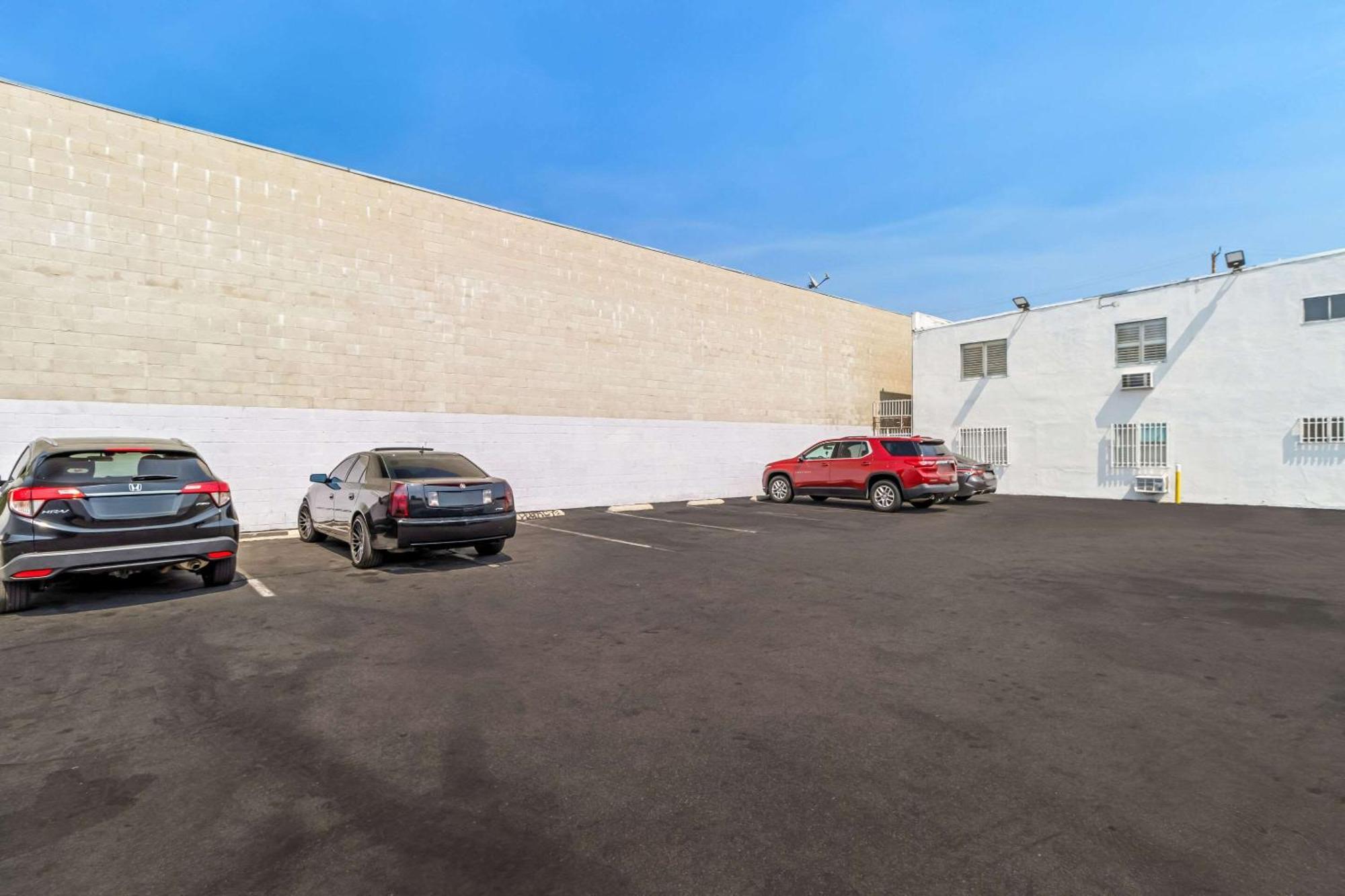 Rodeway Inn & Suites North Hollywood Burbank Airport - Universal Area Los Angeles Luaran gambar